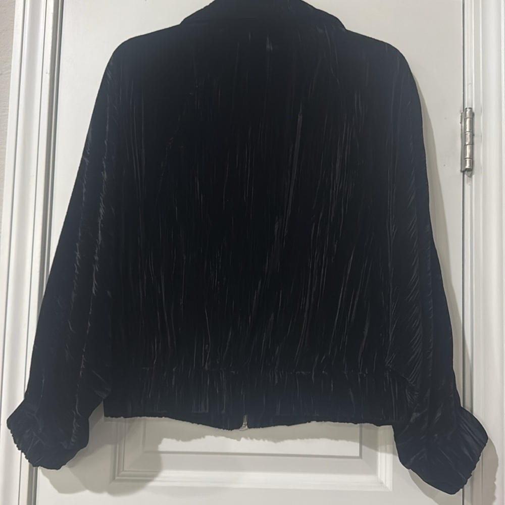 Catherine Malandrino Black Crushed Velvet Batwing Jacket – Size Medium - Picture 8 of 9